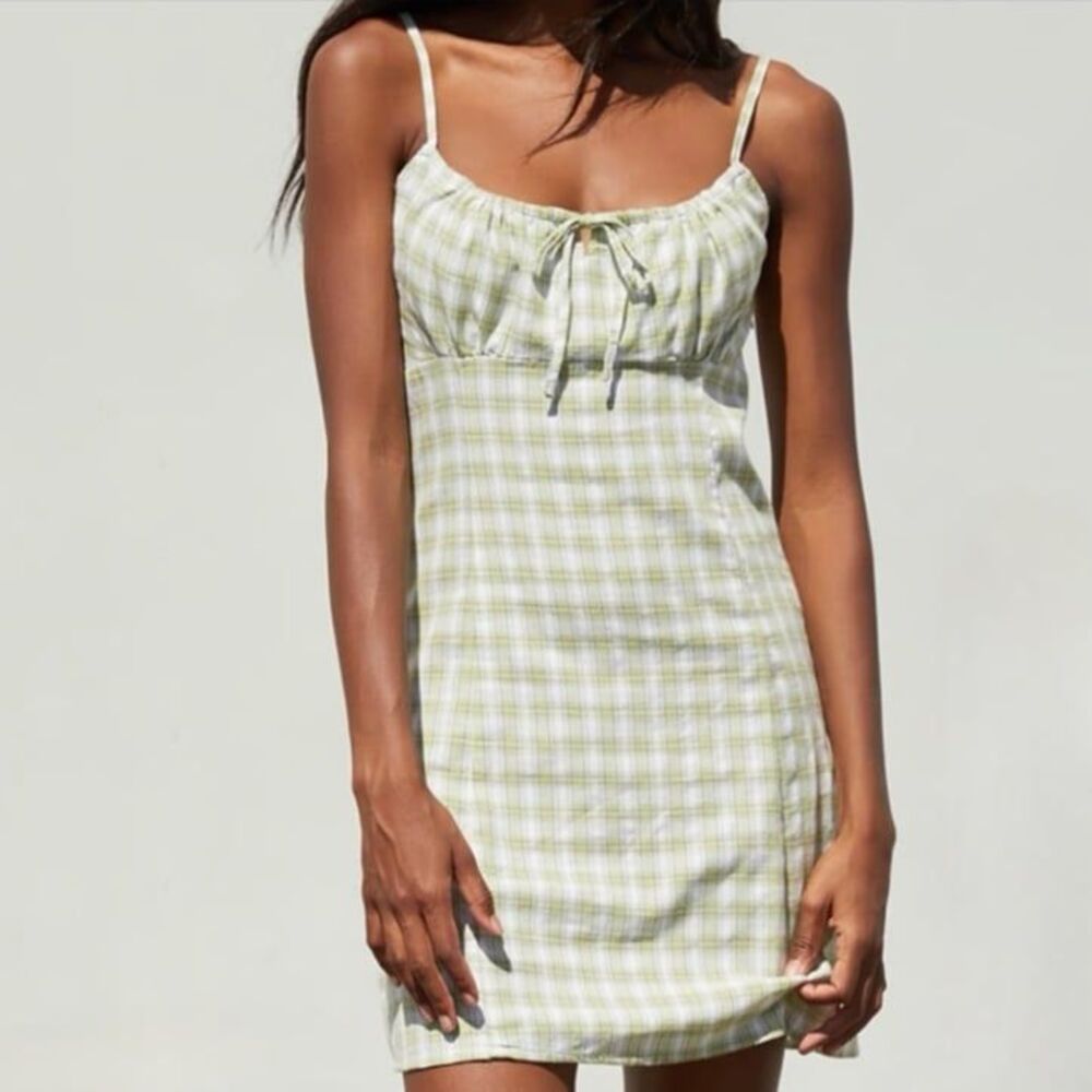 Brandy Melville Jennifer Green Plaid Milkmaid Mini Sun Dress